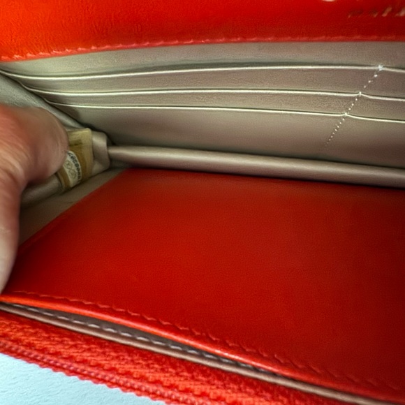 CHANEL golden class wallet on chain red lambskin with gold hardware - Picture 12 of 15